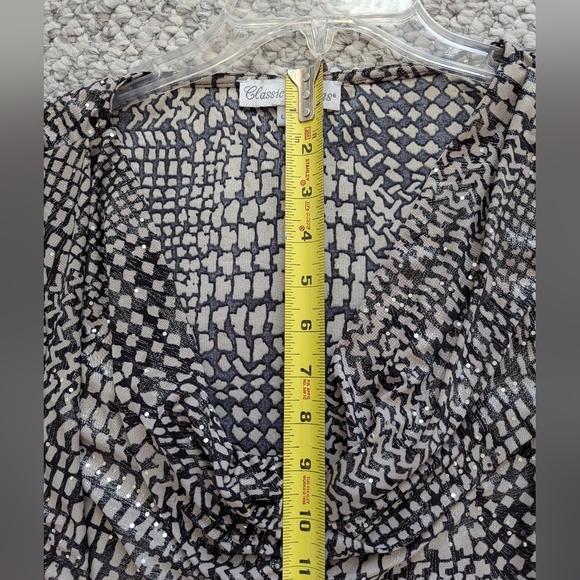 Elegant Women's (Size Large) Black & Tan Cowl Neck Rouched Shimmering Blouse/Top - Picture 9 of 16